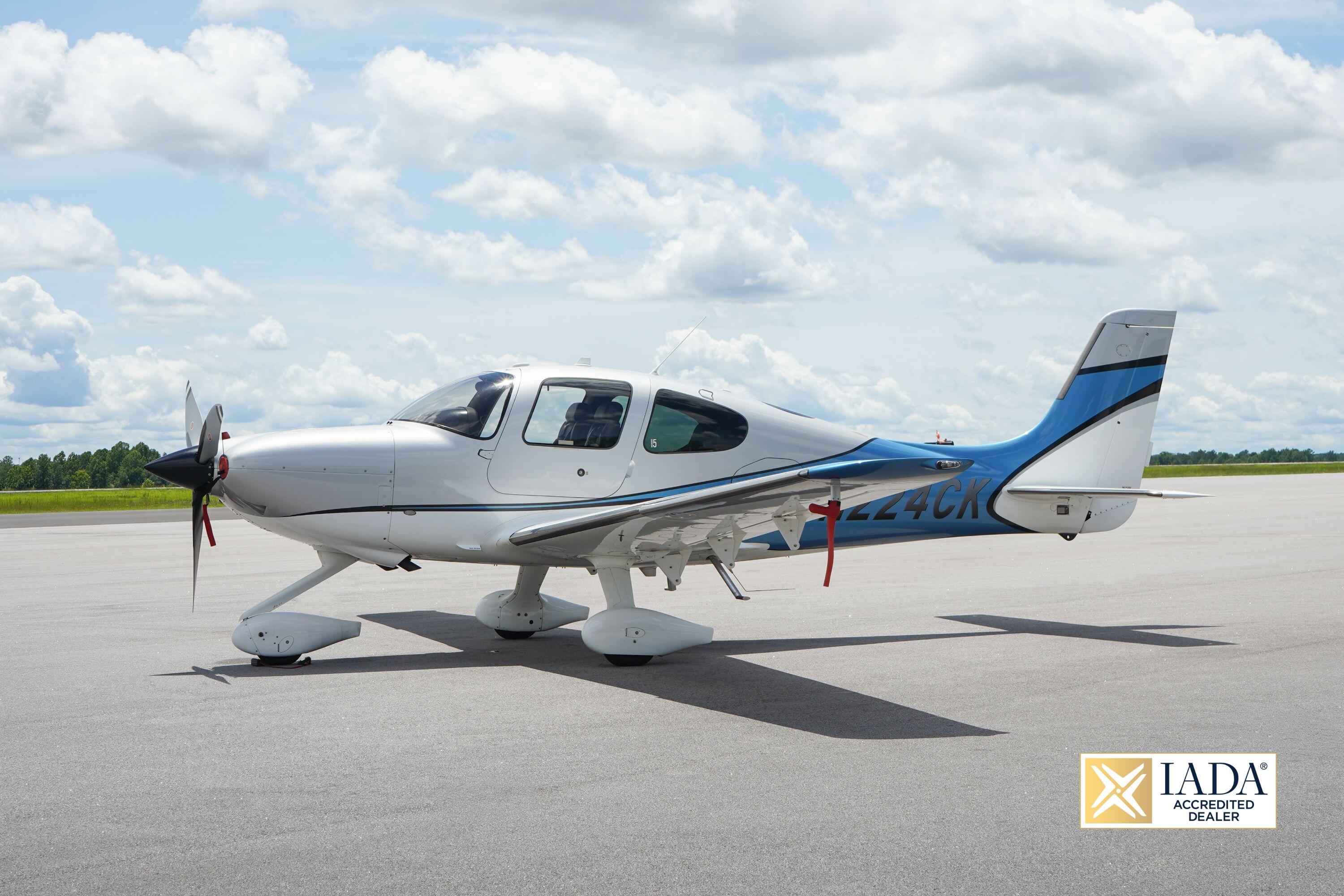 시러스 SR22-G5 Turbo 2013 사진 1