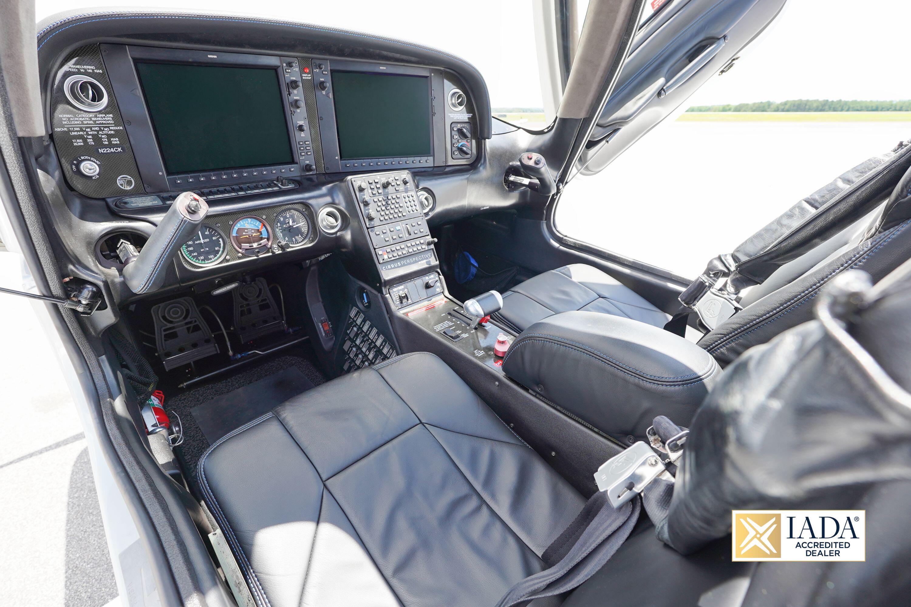 시러스 SR22-G5 Turbo 2013 사진 7