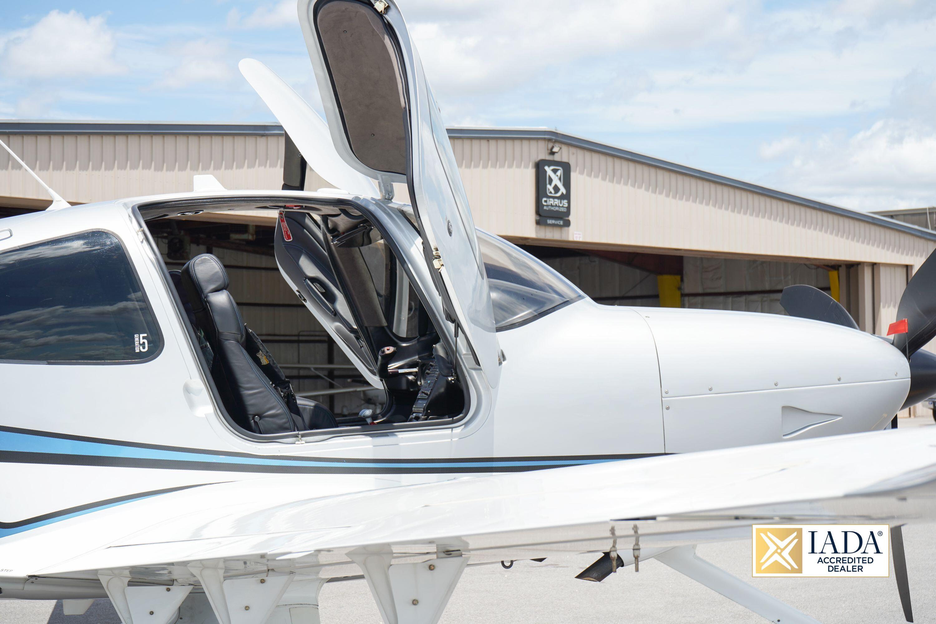 시러스 SR22-G5 Turbo 2013 사진 3