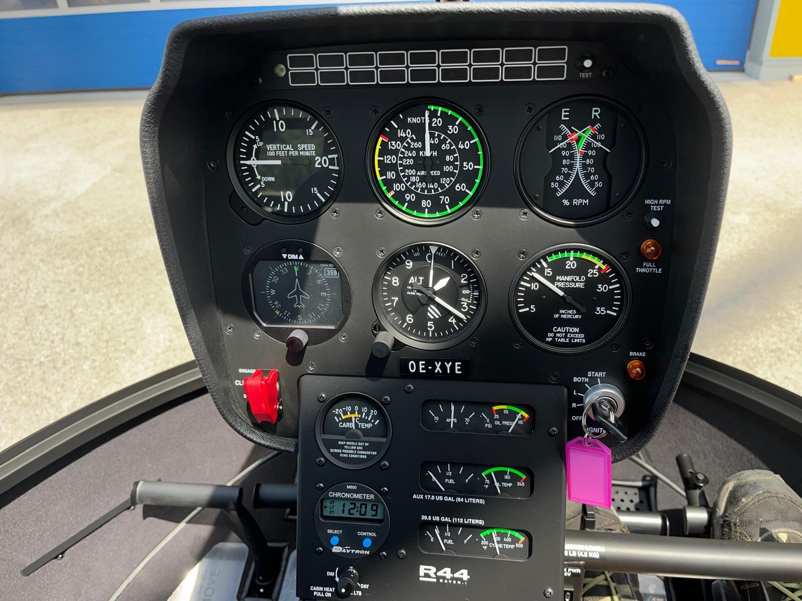 로빈슨 R44 Raven I 2026 사진 3