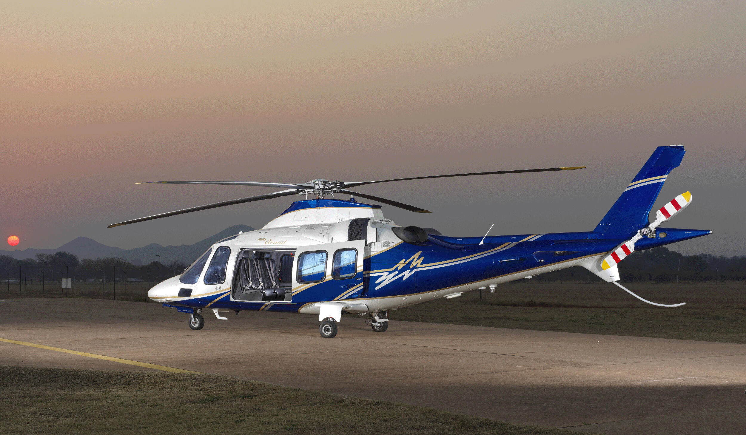 아구스타 A109S Grand 2009 사진 5