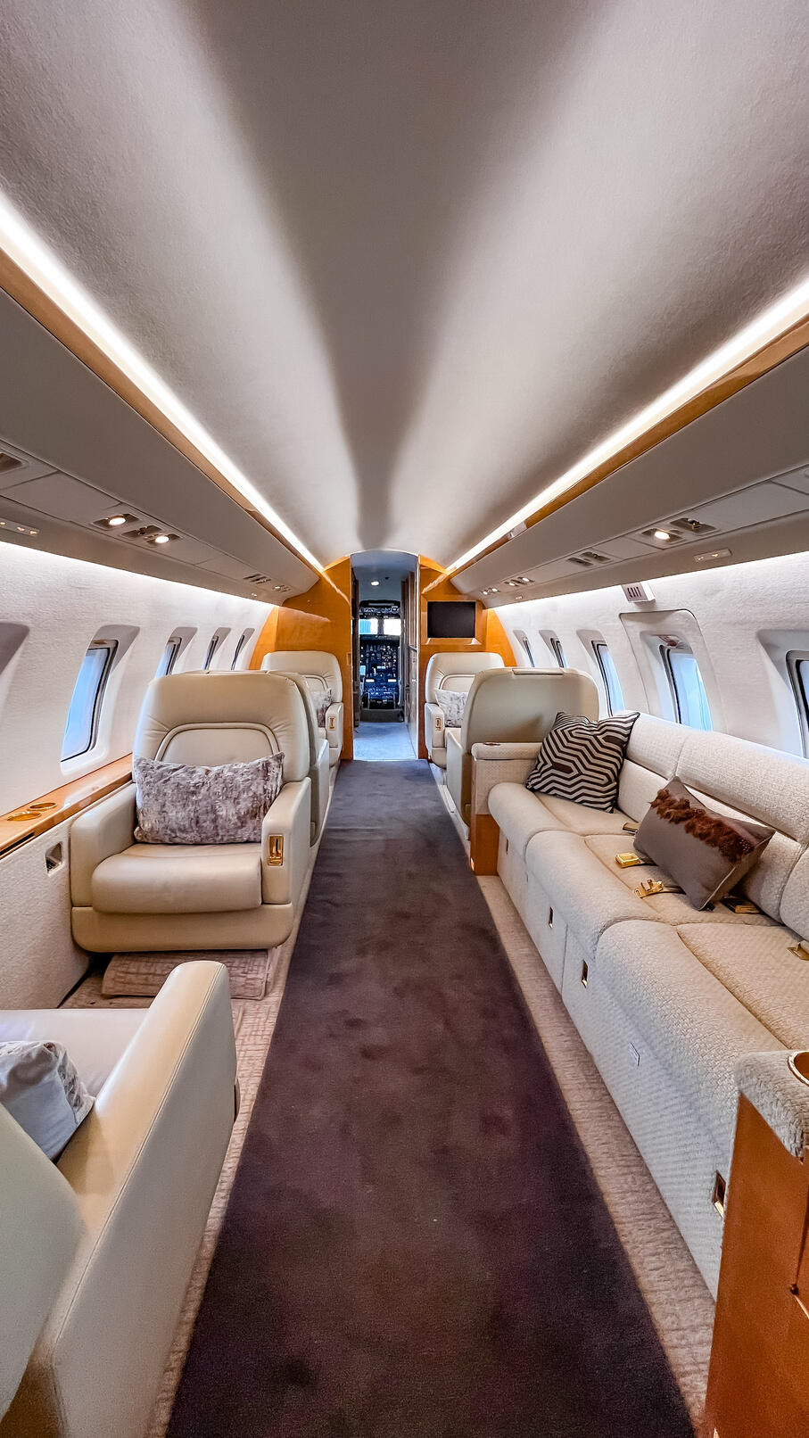 봄바디어 Challenger 601-3A 1983 사진 8