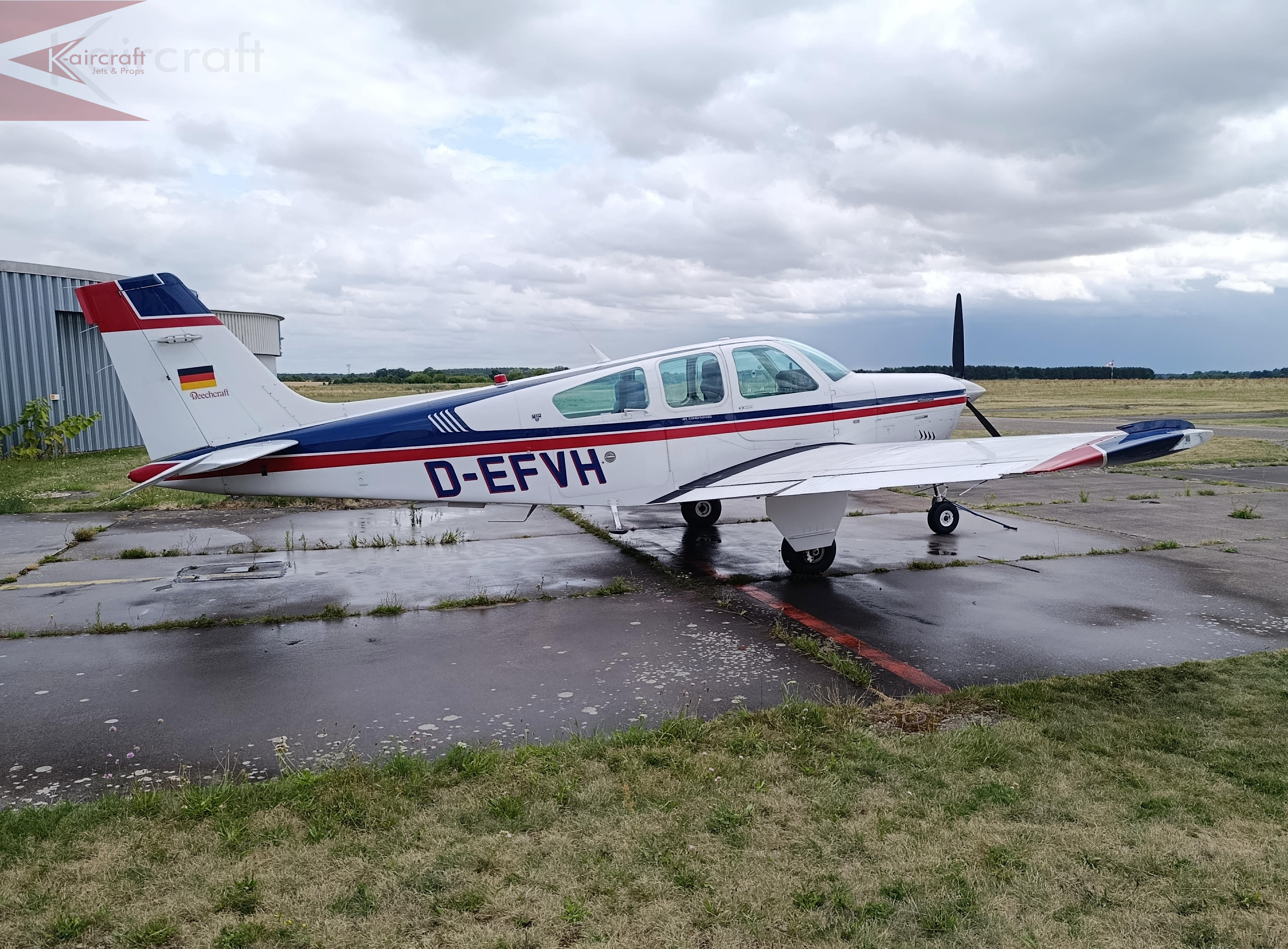 비치크래프트 F33A Bonanza 1994 사진 1