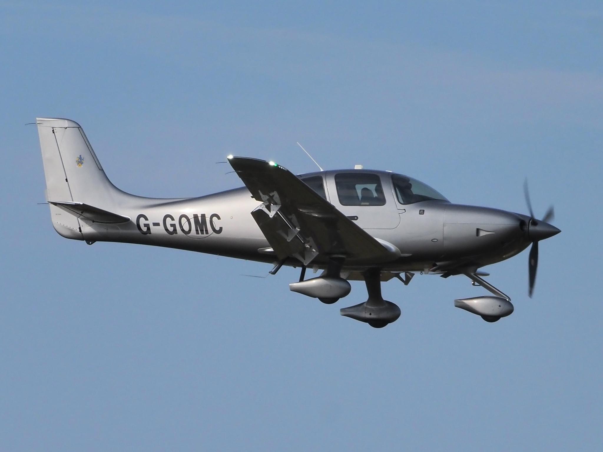 시러스 SR22T G6 GTS 2023 사진 1
