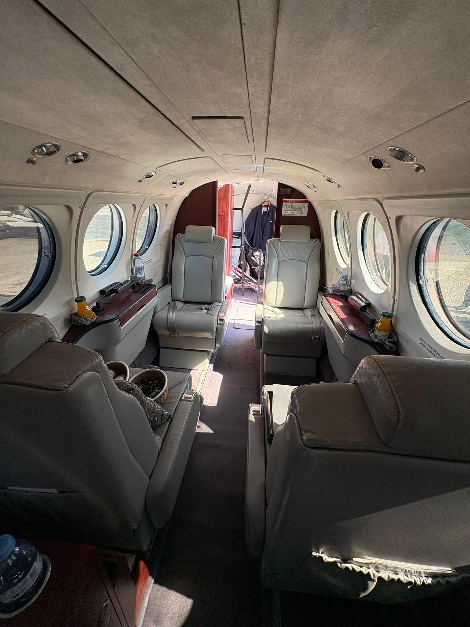 1982 Beechcraft King Air B200, photo 4