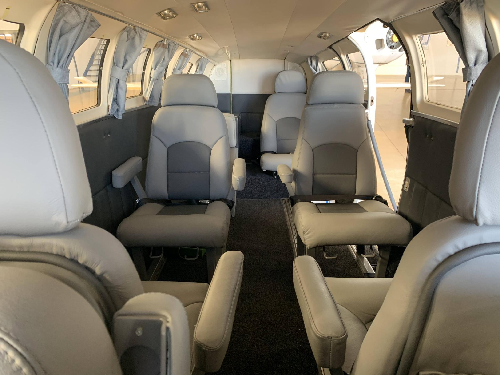 1980 Cessna 402C, photo 6