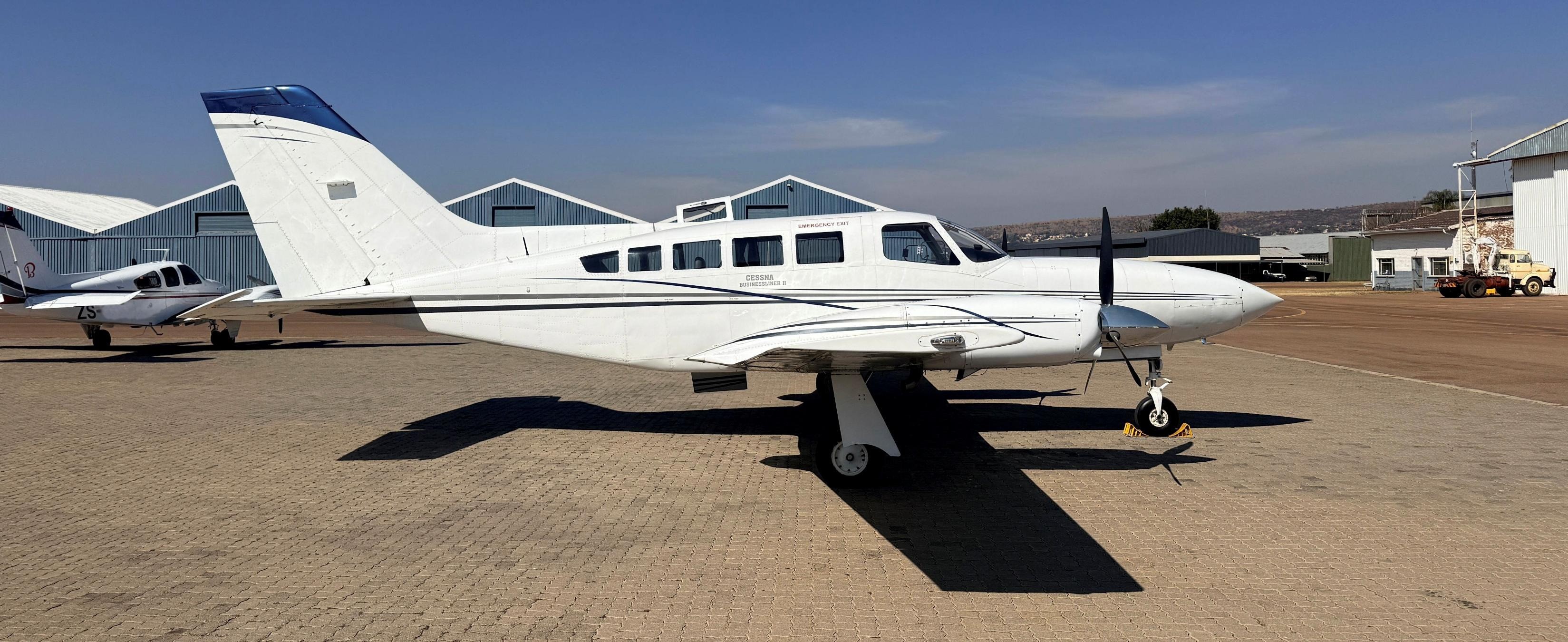 1980 Cessna 402C, photo 1