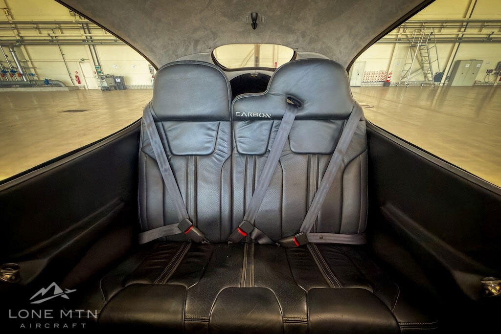 시러스 SR22 2015 사진 6