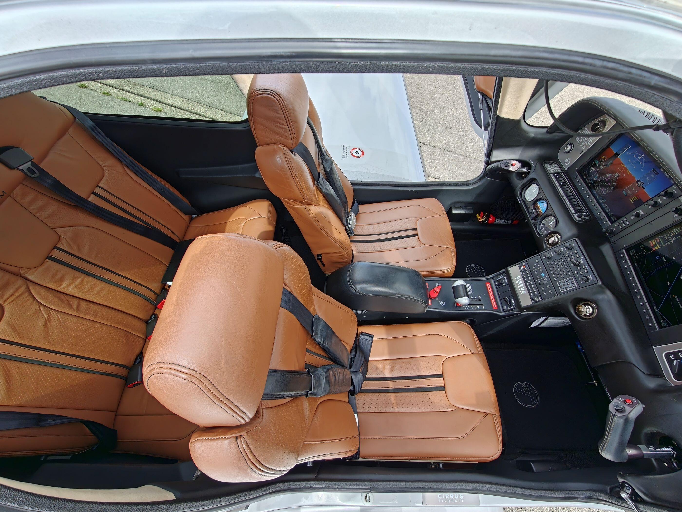 2014 Cirrus SR22 Turbo GTS, photo 3