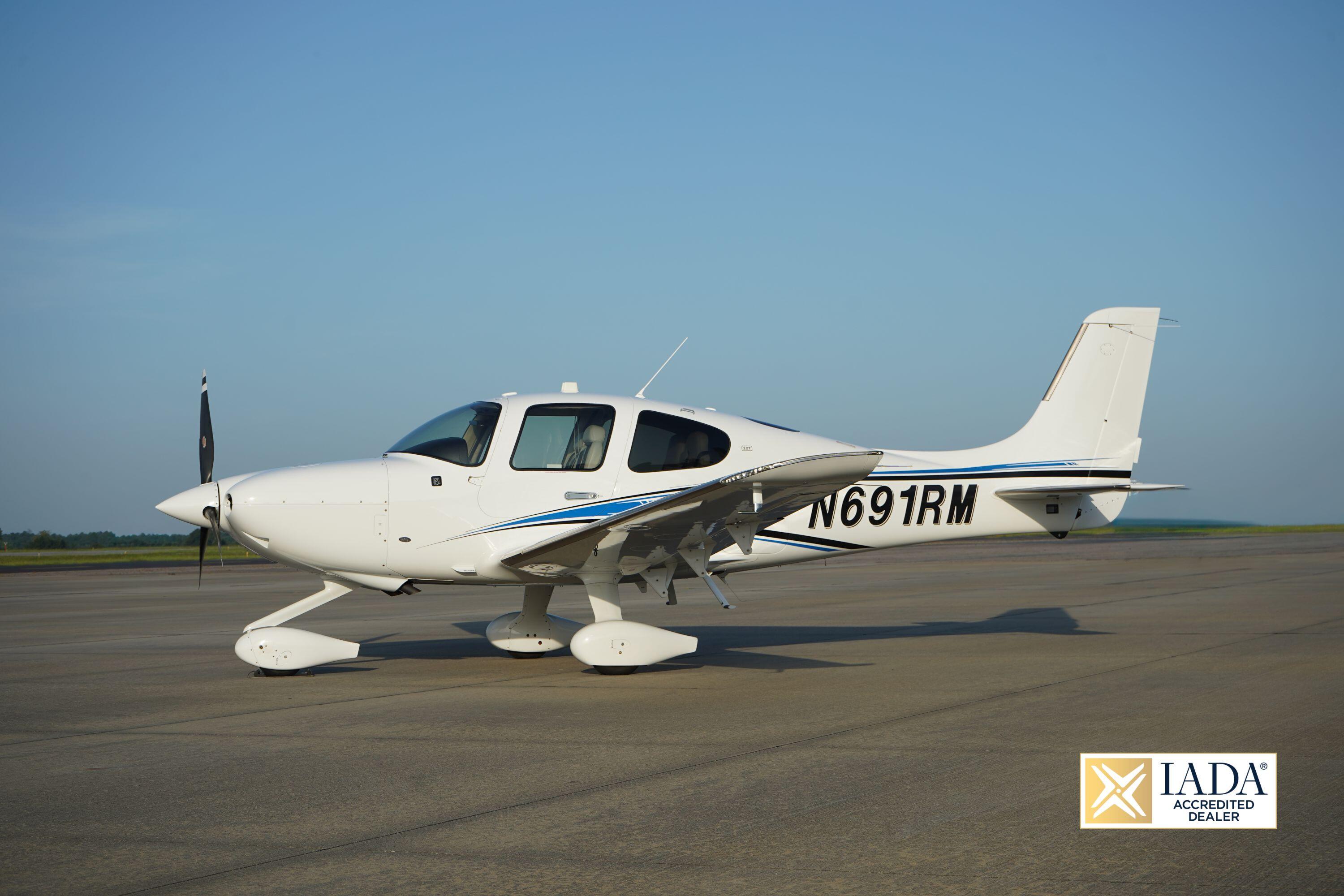시러스 SR22T G6 2020 사진 1