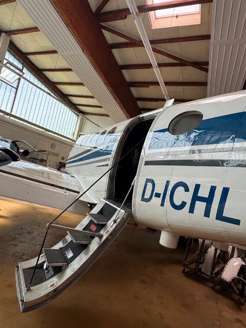1985 Beechcraft King Air B200, photo 2