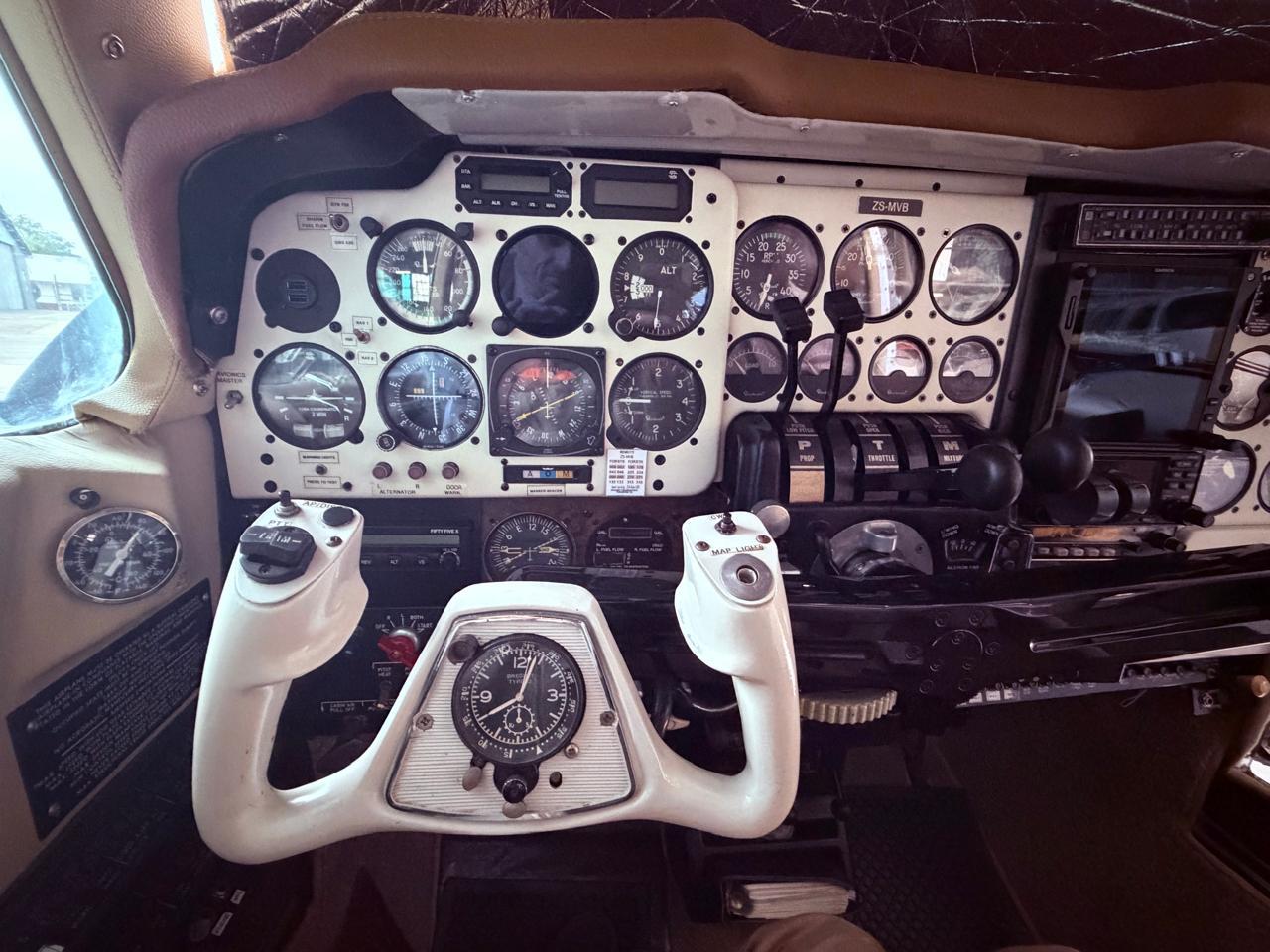 1975 Beechcraft 58 Baron, photo 3