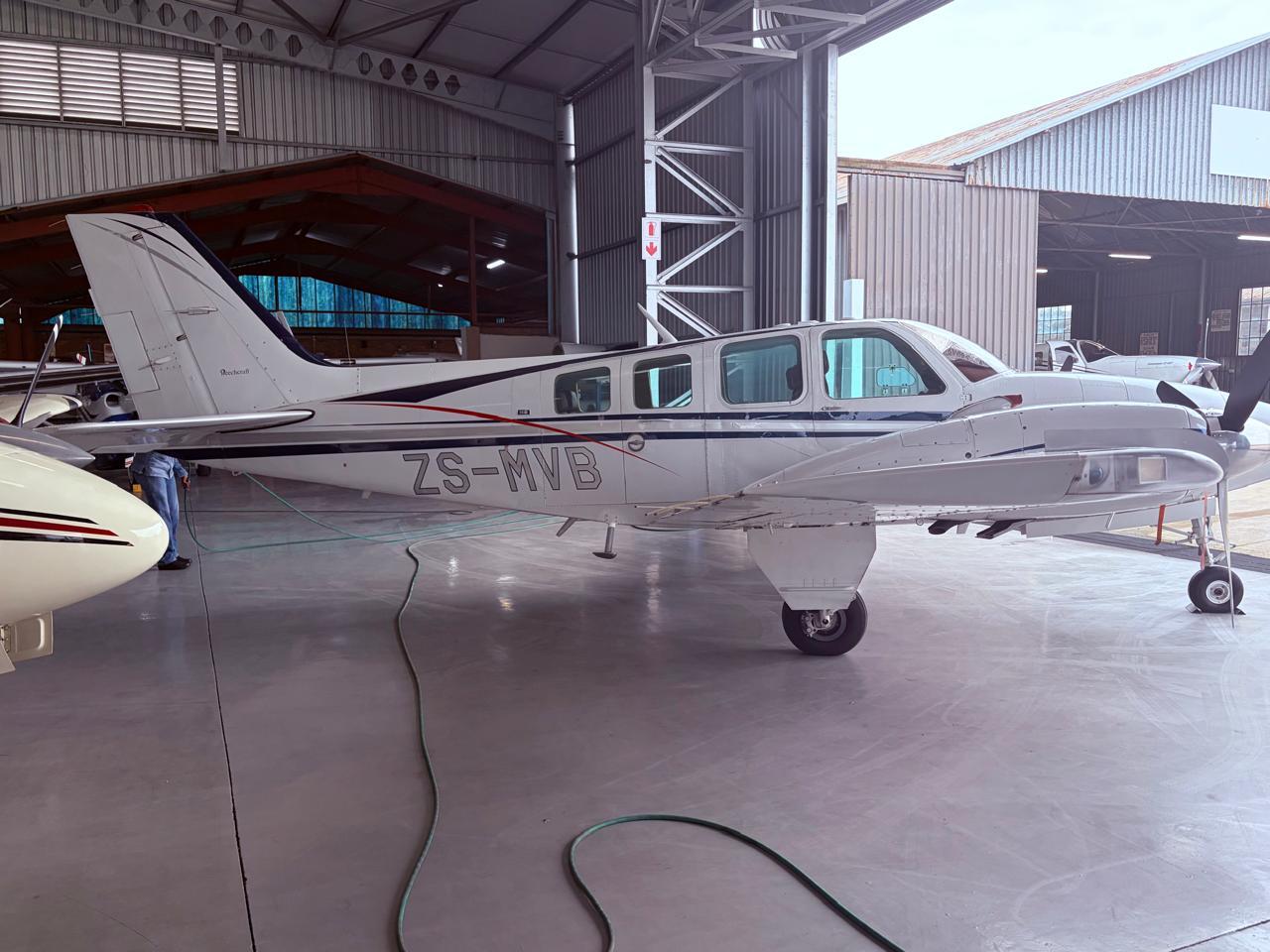 1975 Beechcraft 58 Baron, photo 8
