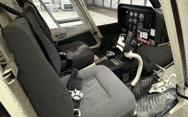 벨 206B III 1978 사진 2