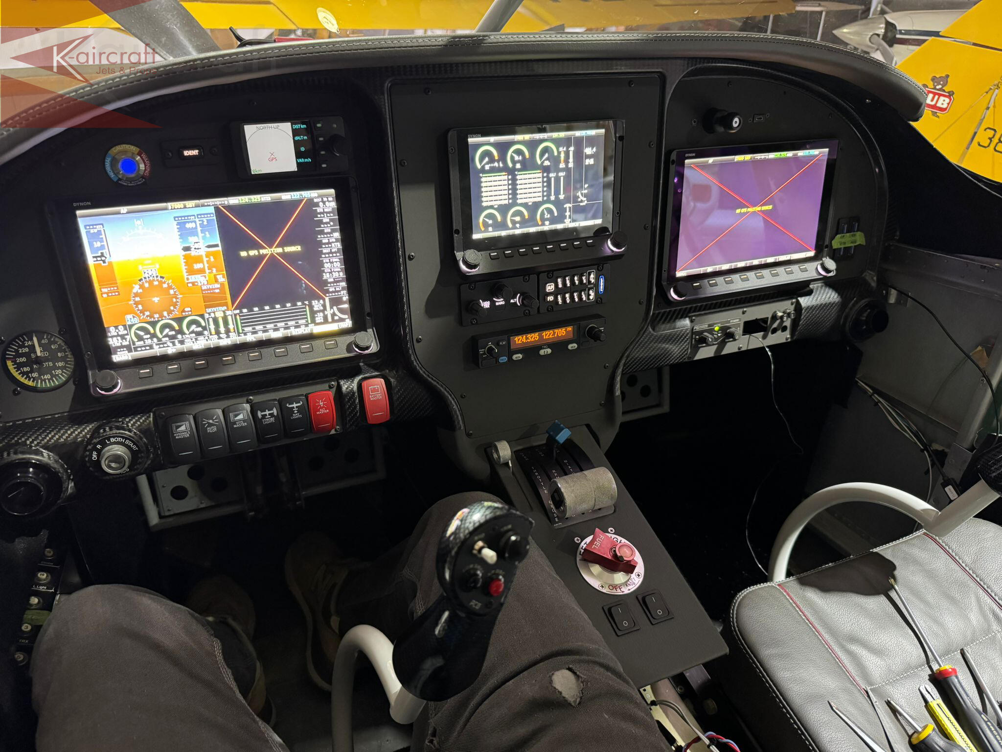 밴스 RV 10 2013 사진 8