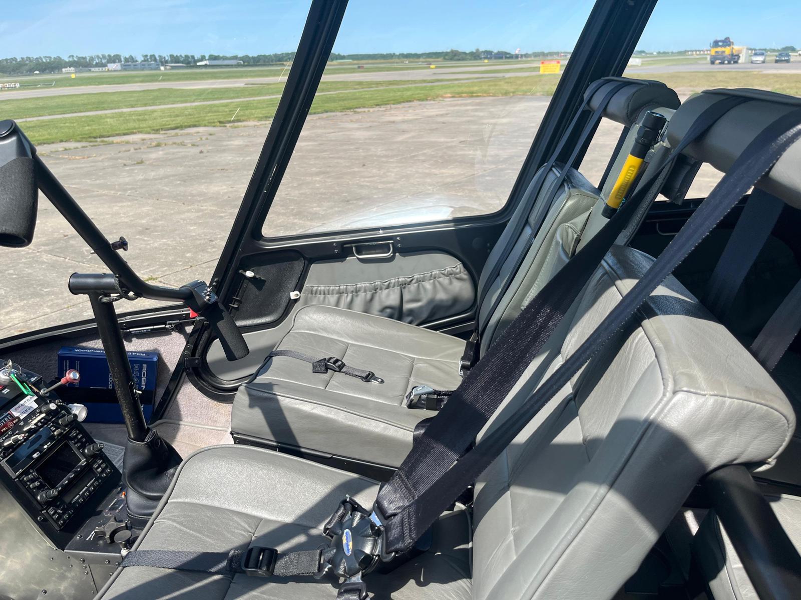 2007 Robinson R44 Clipper II, photo 4