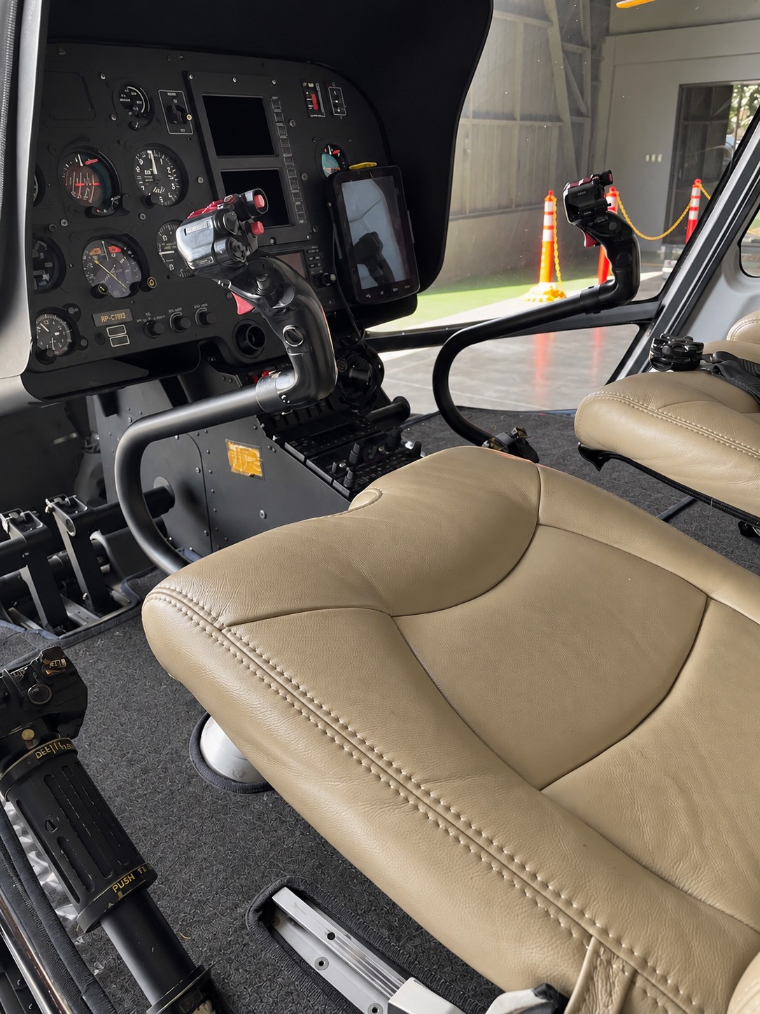 2013 Airbus H130, photo 5