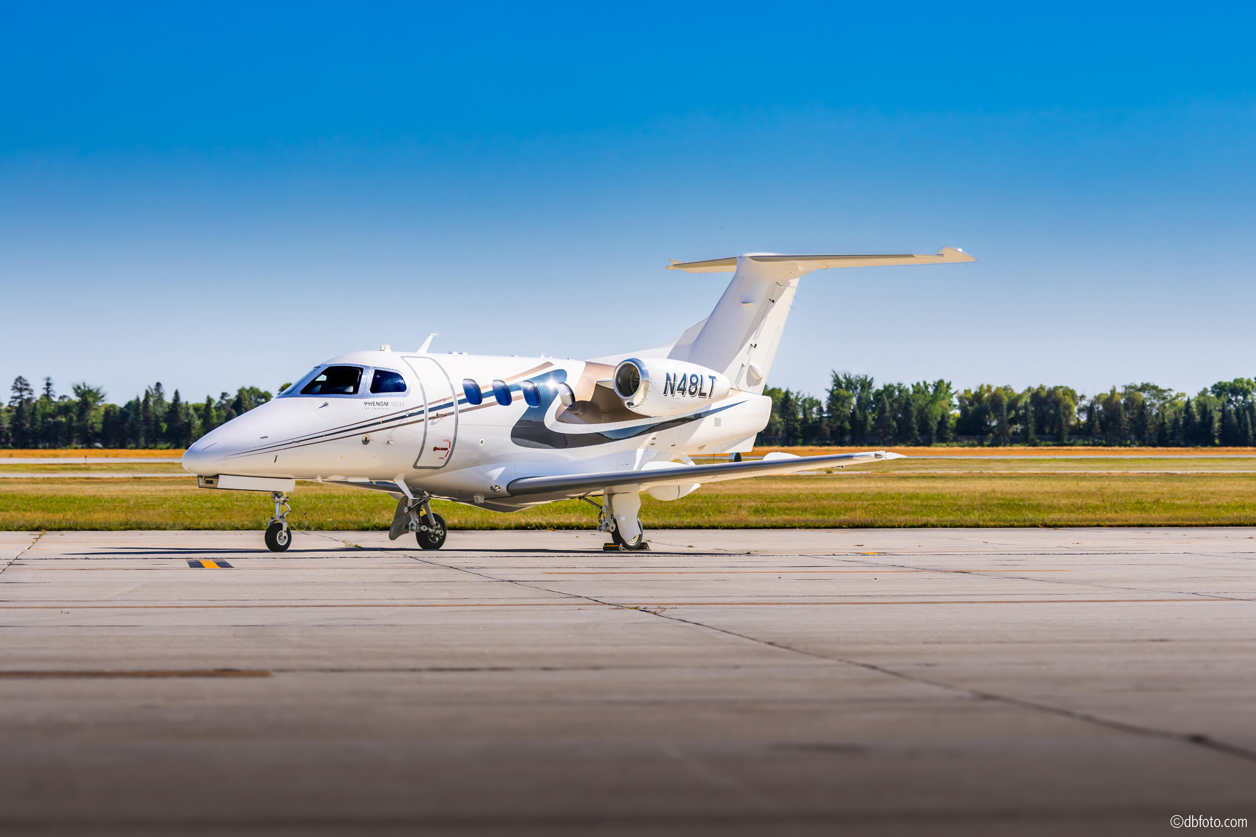 엠브라에르 Phenom 100EV 2019 사진 1