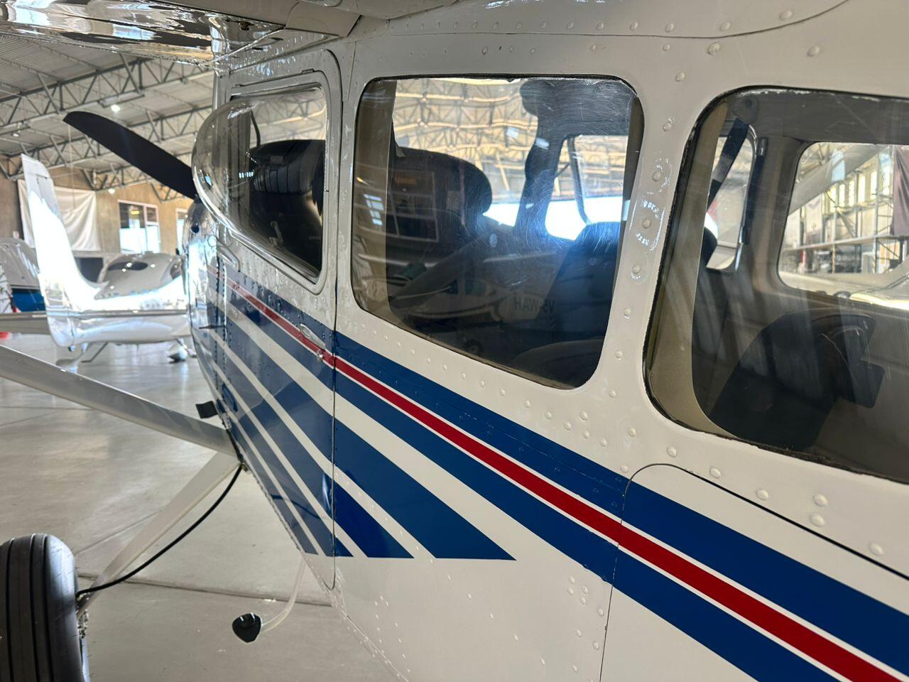 1978 Cessna 185, photo 4