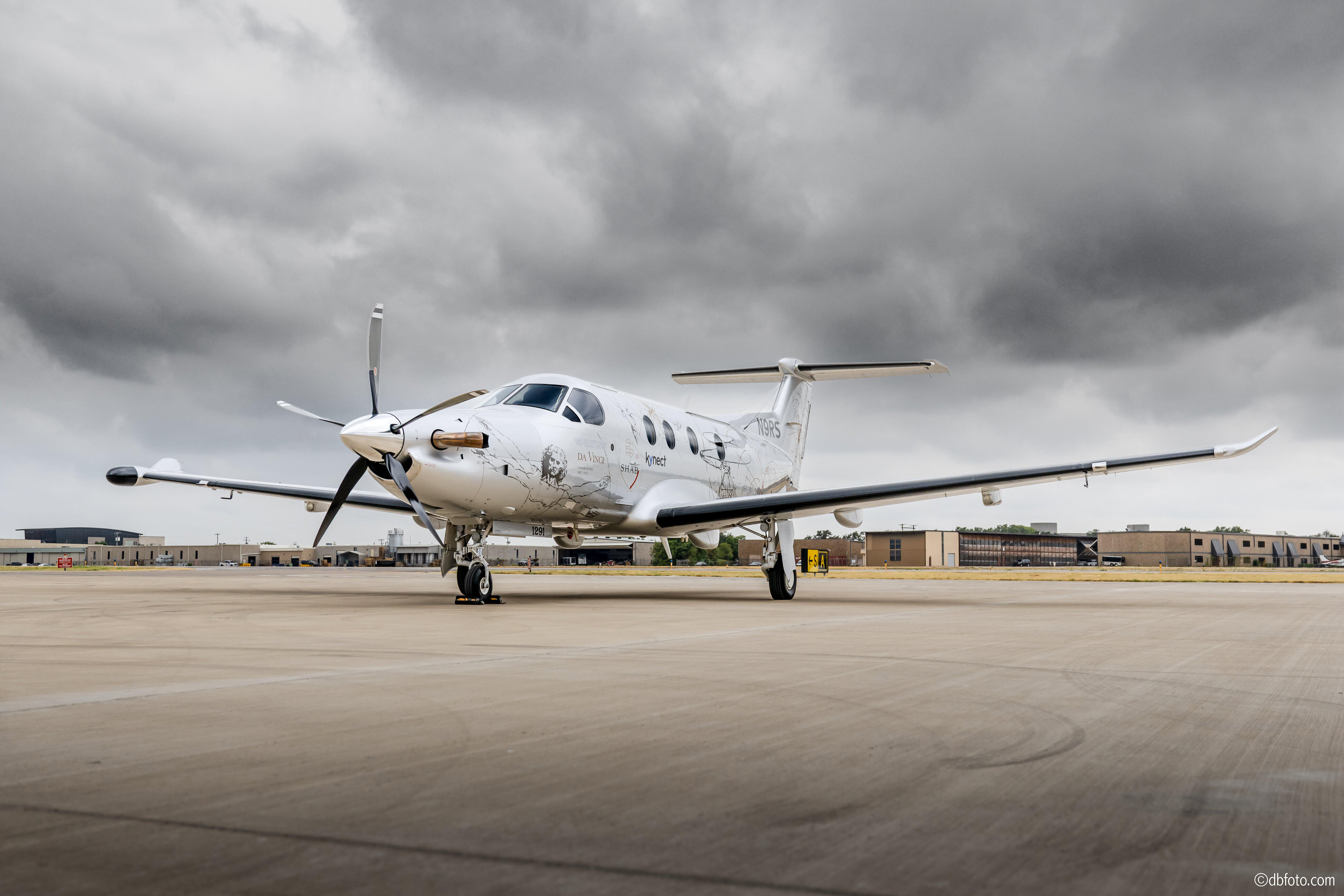 필라투스 PC-12 NG 2011 사진 1