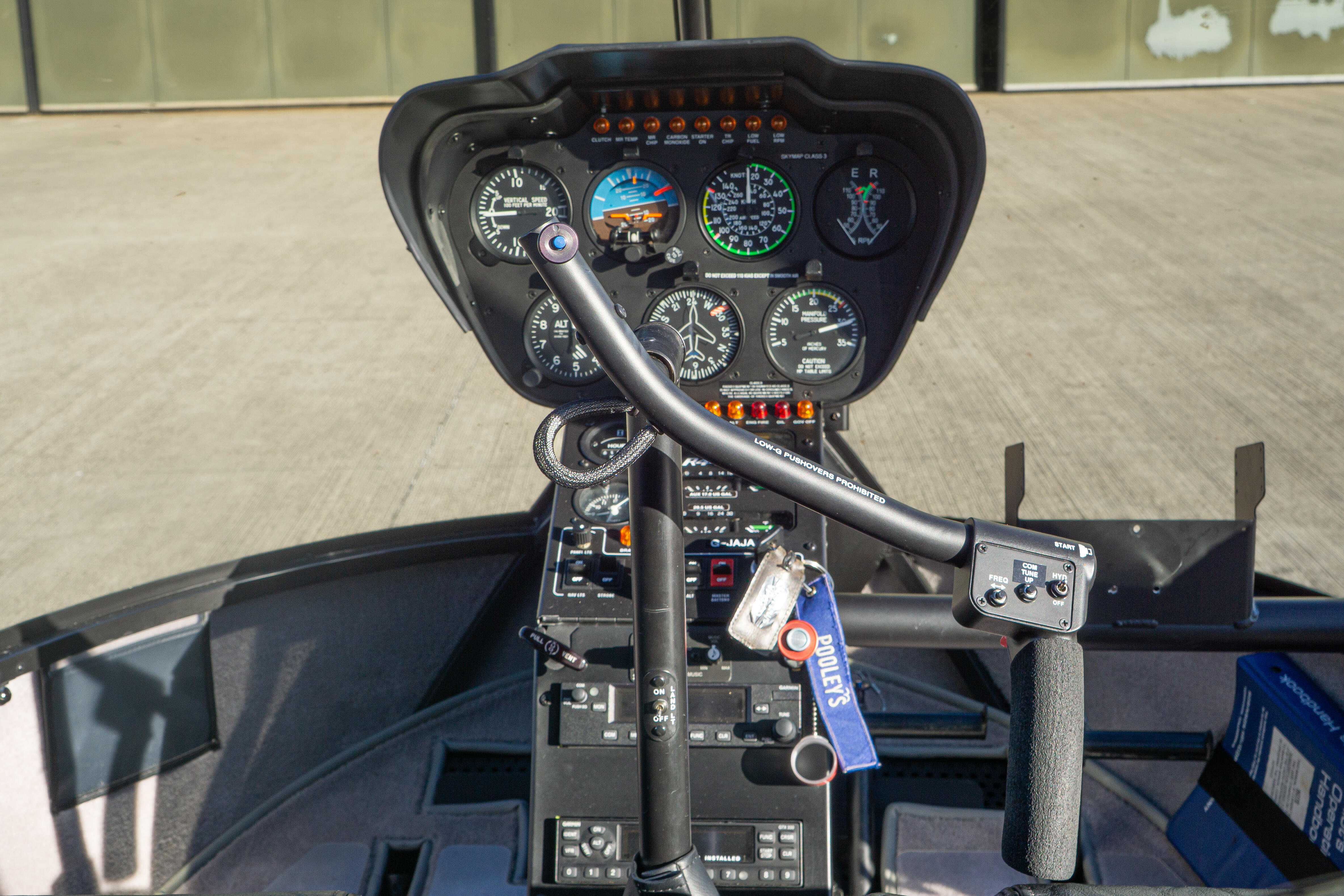 로빈슨 R44 Raven II 2007 사진 2