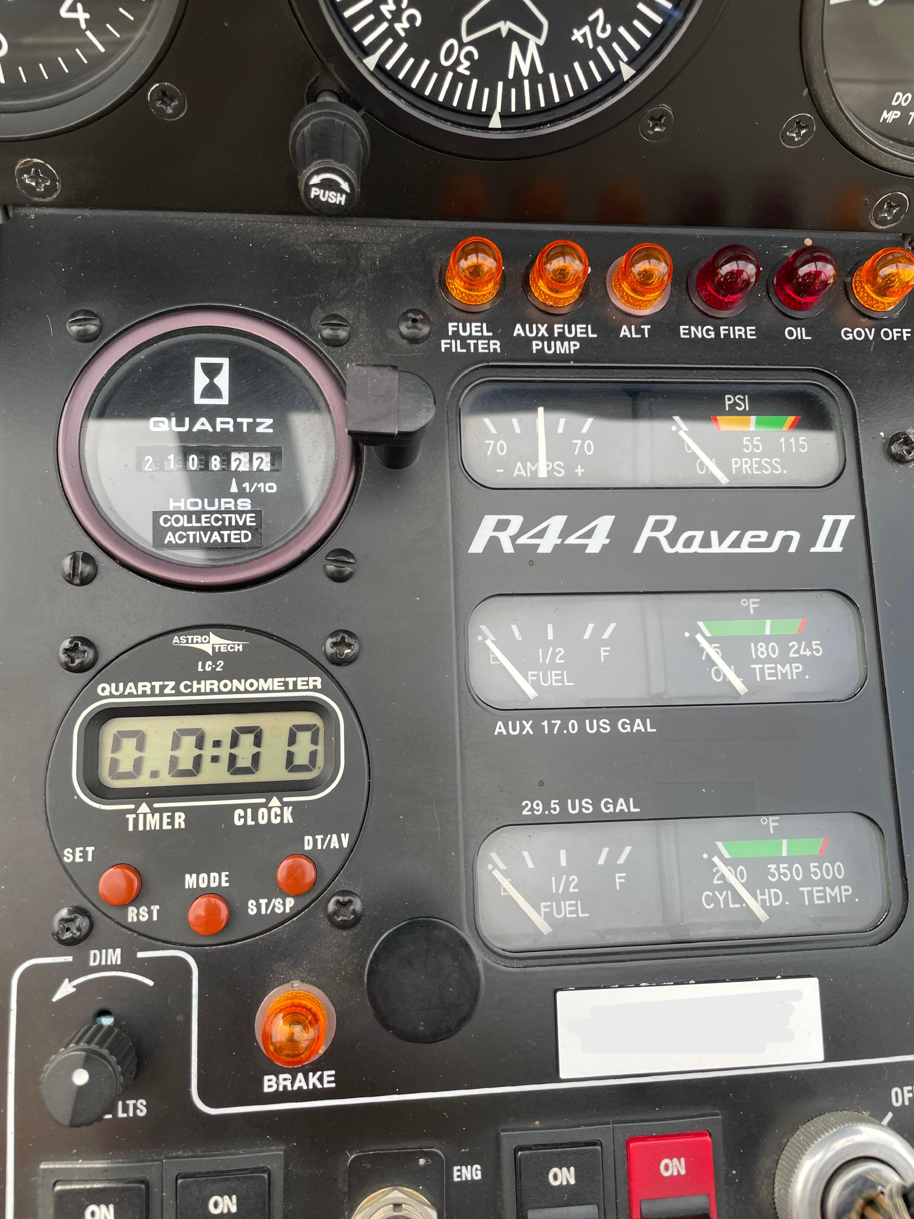 로빈슨 R44 Raven II 2011 사진 6