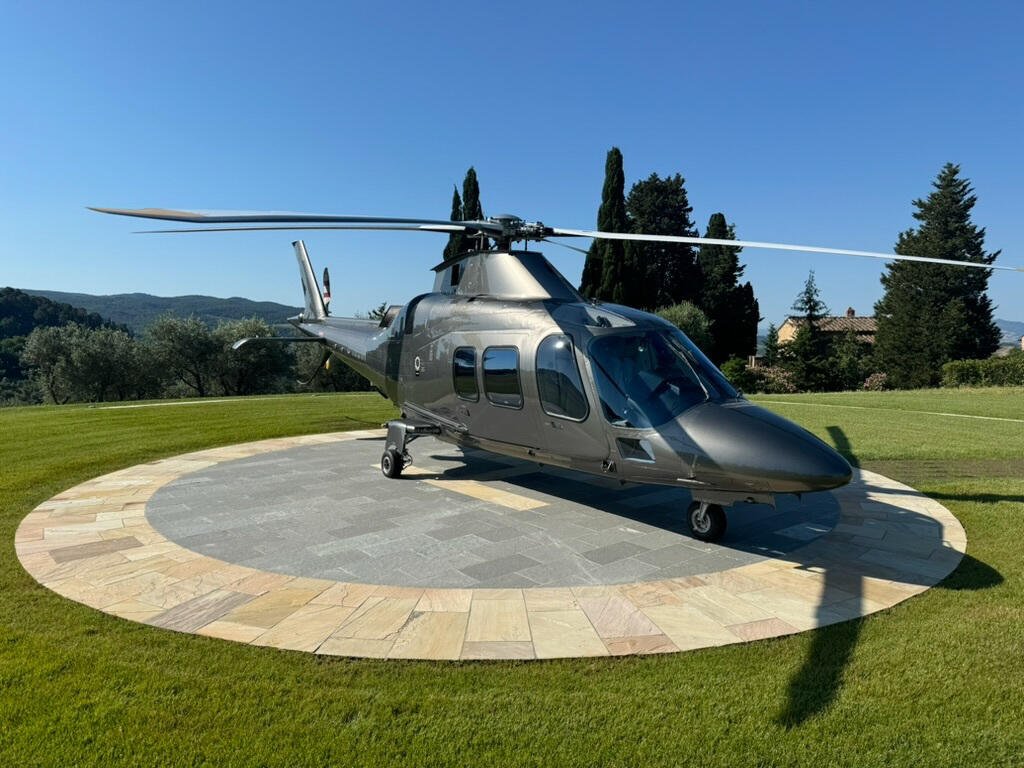 2009 Agusta A109S Grand, photo 1