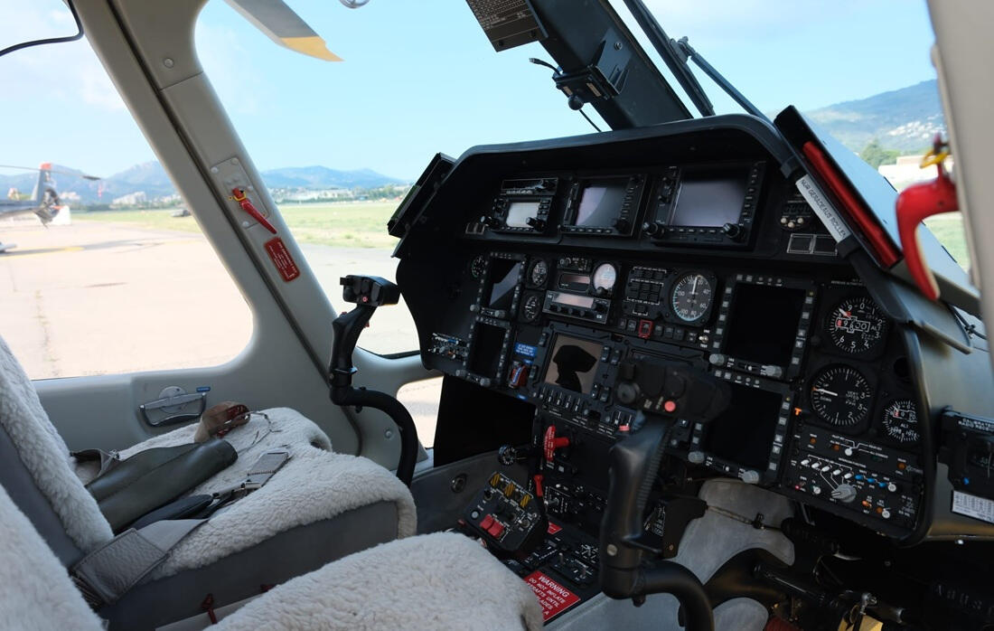 2009 Agusta A109S Grand, photo 5