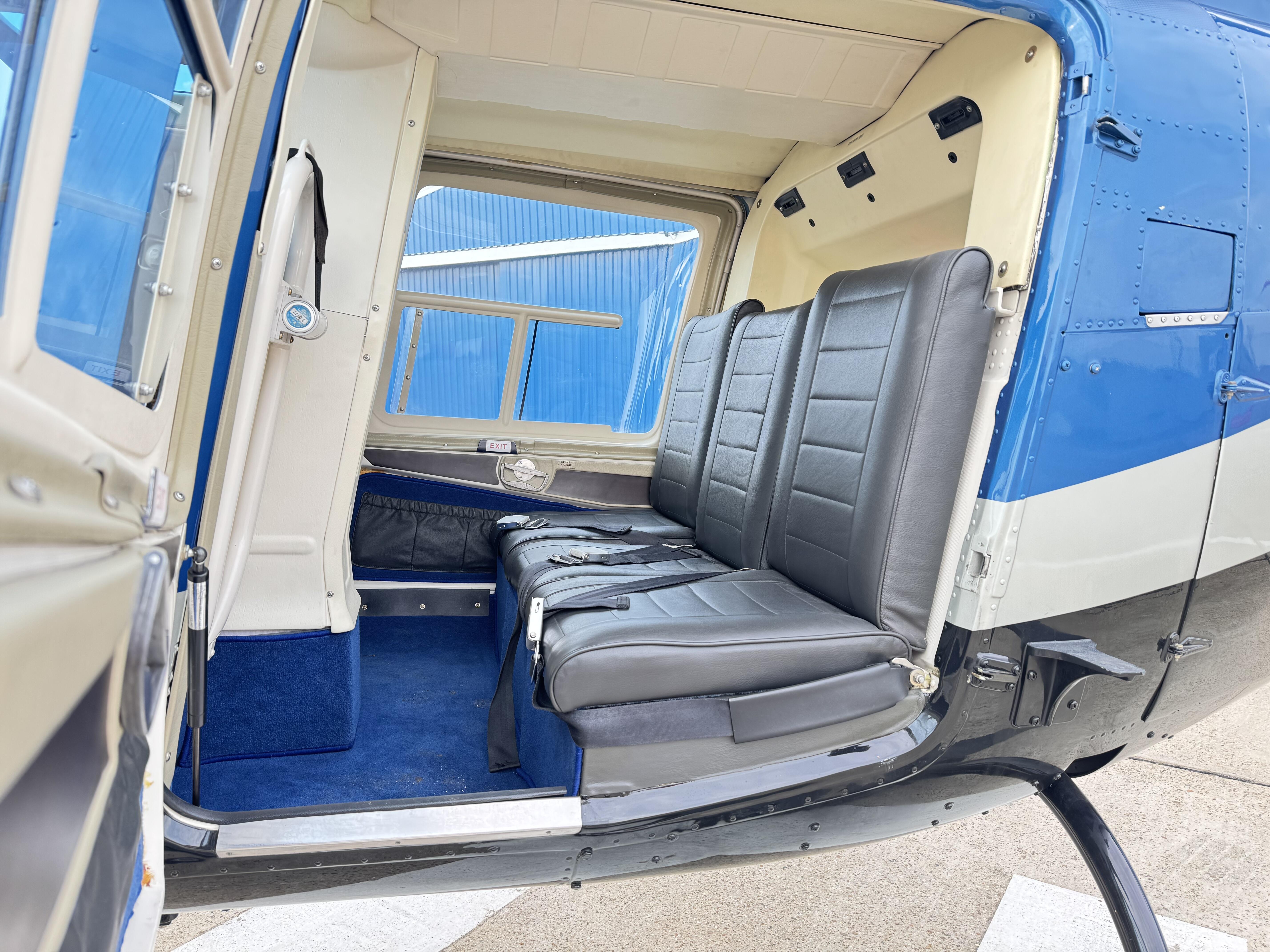 벨 206B II 1976 사진 5