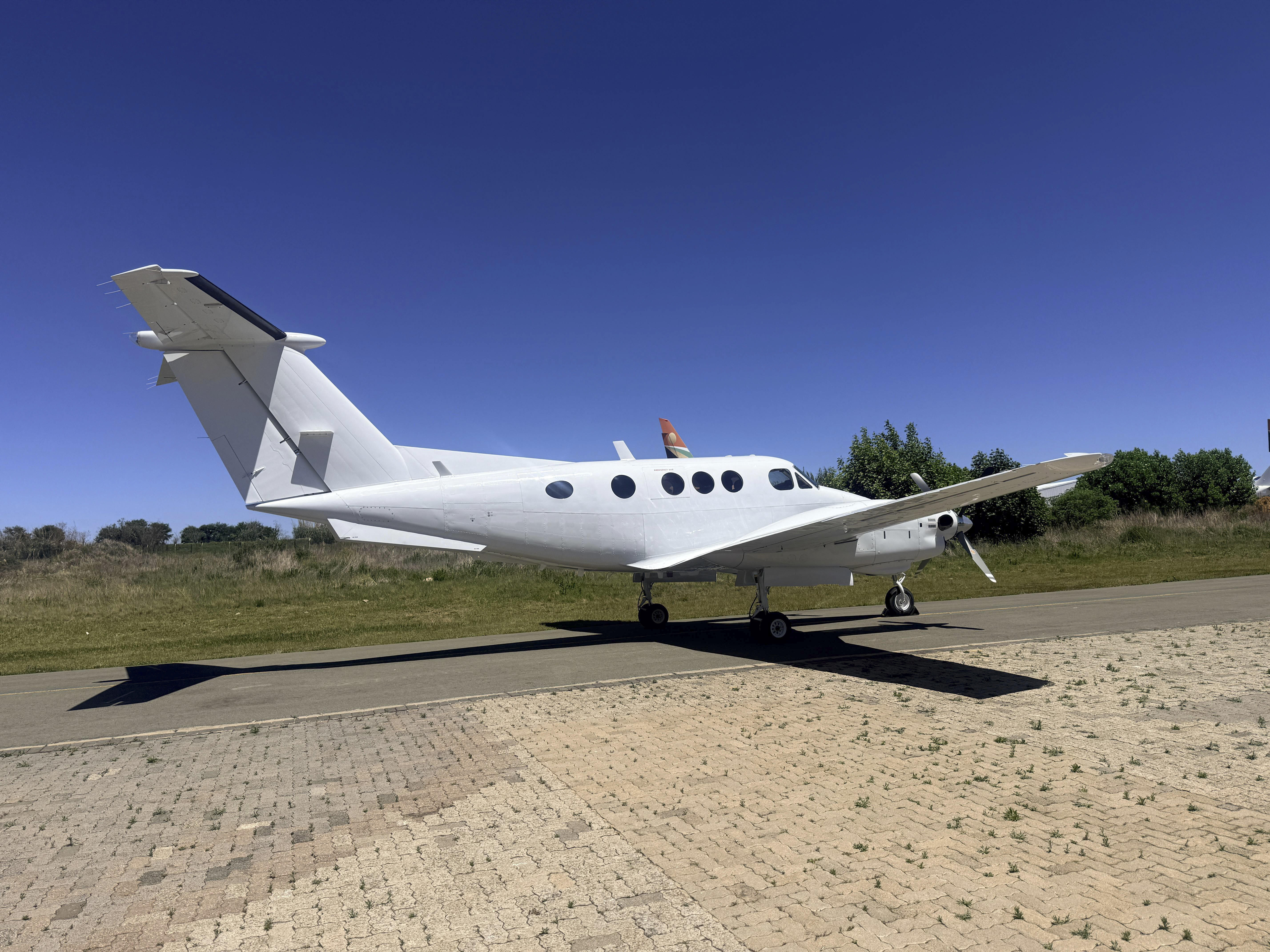 비치크래프트 King Air F90 1980 사진 2
