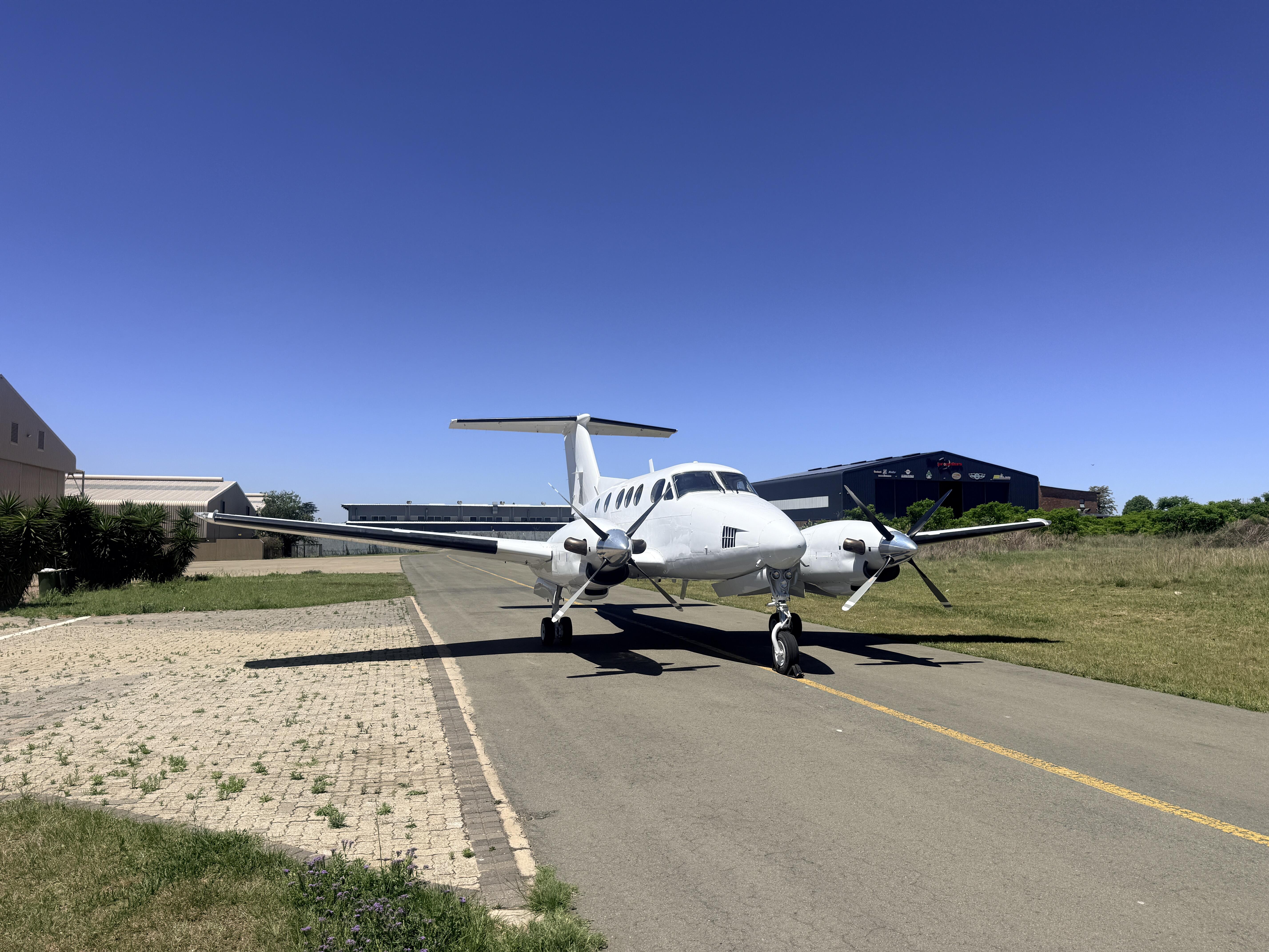 비치크래프트 King Air F90 1980 사진 4