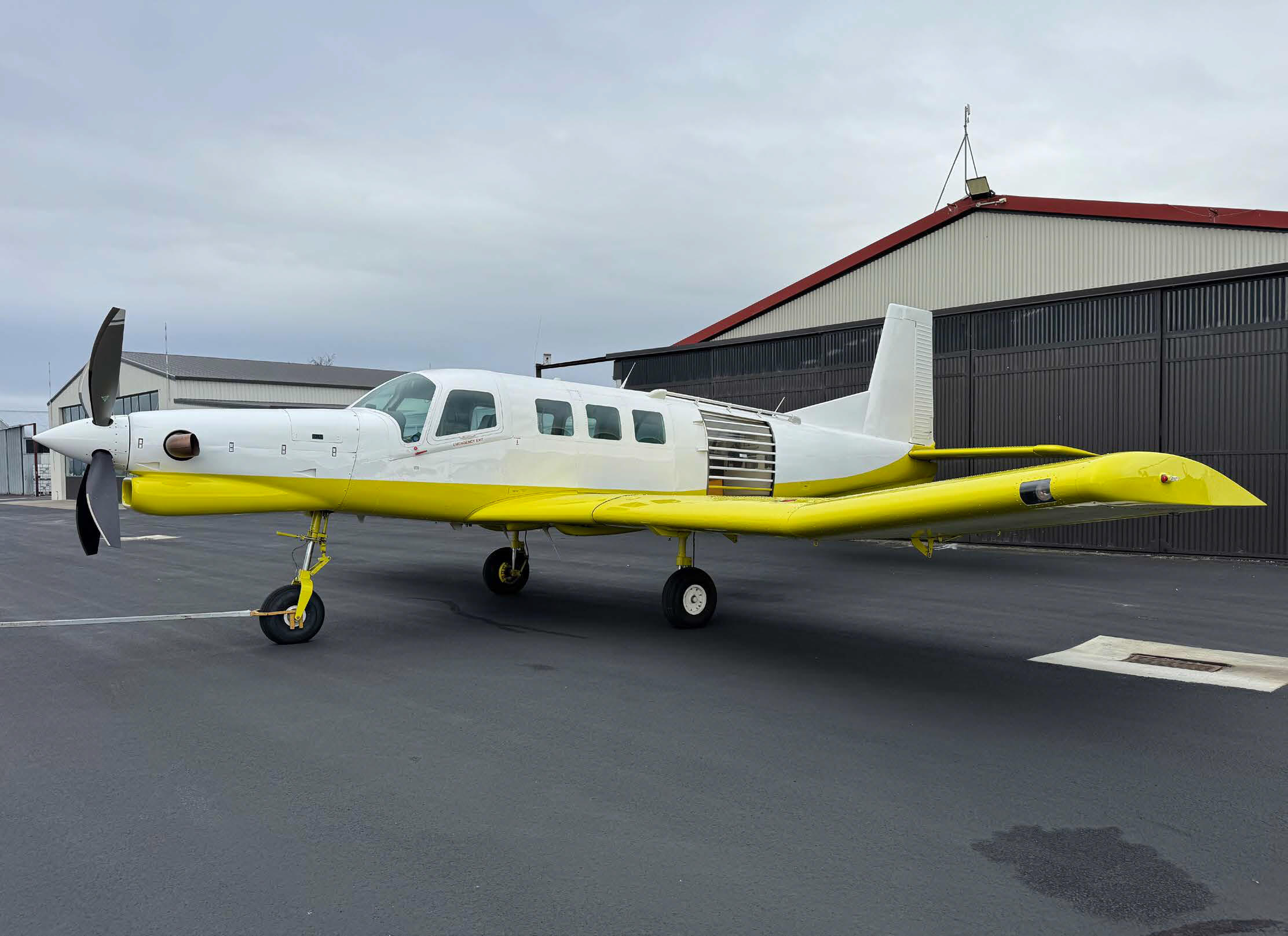 PACIFIC AEROSPACE P-750 Xstol 2004 사진 1